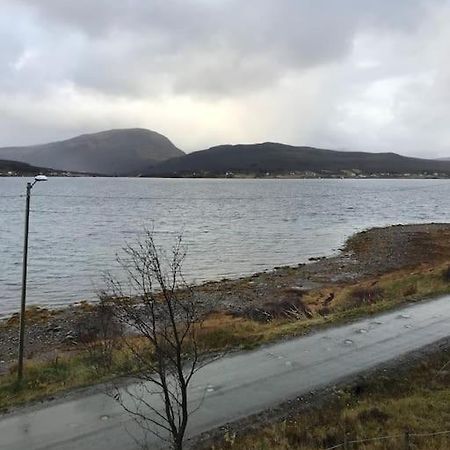 Trivelig fritidshus på Årnes, Senja Straumstad Eksteriør bilde