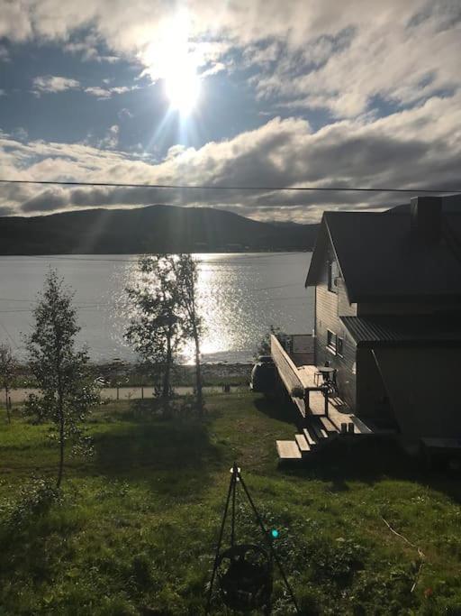 Trivelig fritidshus på Årnes, Senja Straumstad Eksteriør bilde