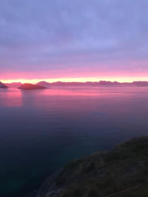 Trivelig fritidshus på Årnes, Senja Straumstad Eksteriør bilde